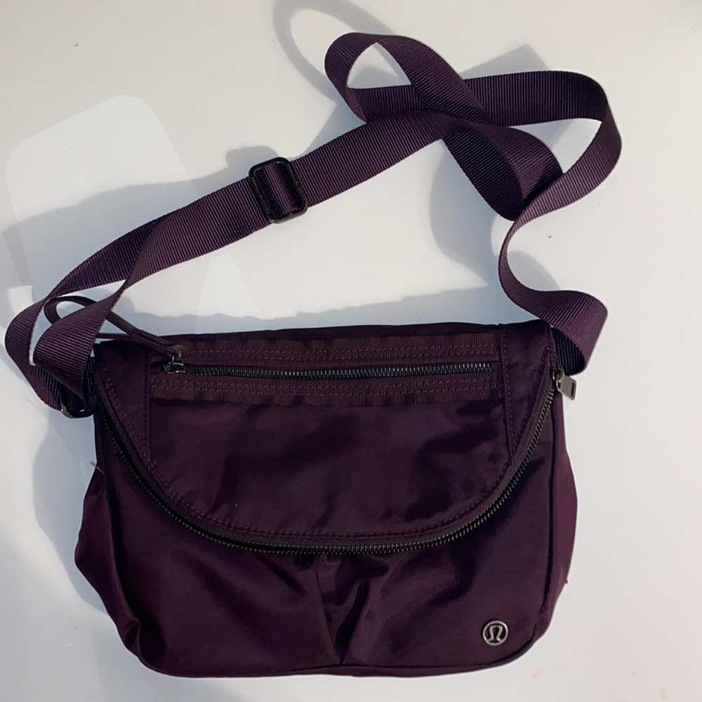 lululemon crossbody bag /purse